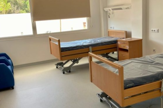 Puertas cerradas y sistemas contra incendios caducados: el preocupante informe sobre la residencia de Formentera