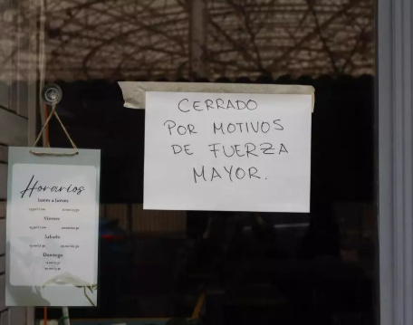 Tres restaurantes zaragozanos sufren incendios en sus cocinas: uno suspende su actividad