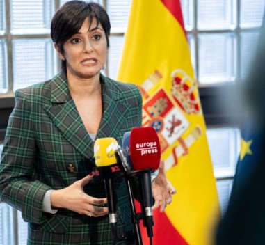 Isabel Rodríguez responde a Almeida tras sus excusas sobre la 'Operación Campamento'